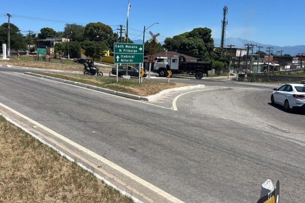 RJ 116 receberá obras de manutenção e reparo nesta terça-feira - Via é uma das principais estradas do Rio de Janeiro
