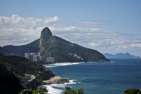 Rio de Janeiro com sol e temperatura alta