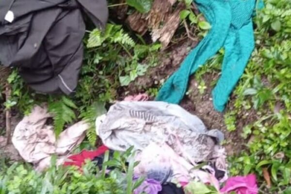 Roupas que podem pertencer a Adagmar foram encontradas com manchas de sangue em mata de São Pedro da Serra em Nova Friburgo