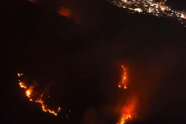 Imagens de Flávio Corrêa mostram estrago das queimadas em Nova Friburgo