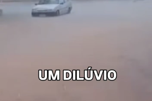 Chuva forte em Italva e Cantagalo deixaram ruas inundadas