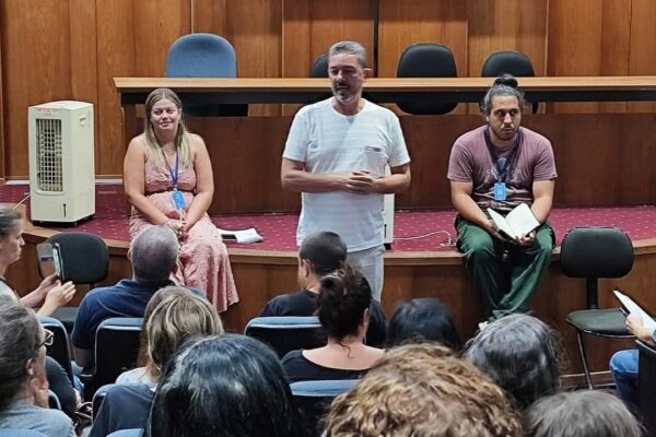 Encontro com Secretário de Bem Estar Animal, André Luiz de Morais, começou tenso, em Nova Friburgo