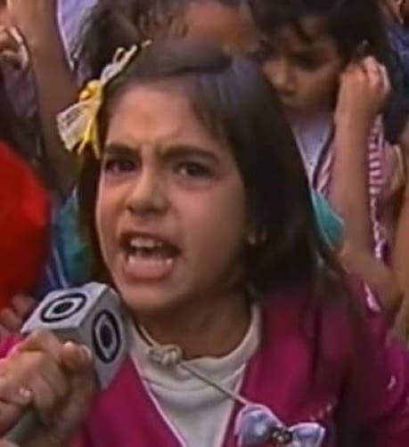 Patrícia Veloso é professora, casada, tem um filho e viralizou nas últimas semanas após entrevista revoltada no Xou da Xuxa