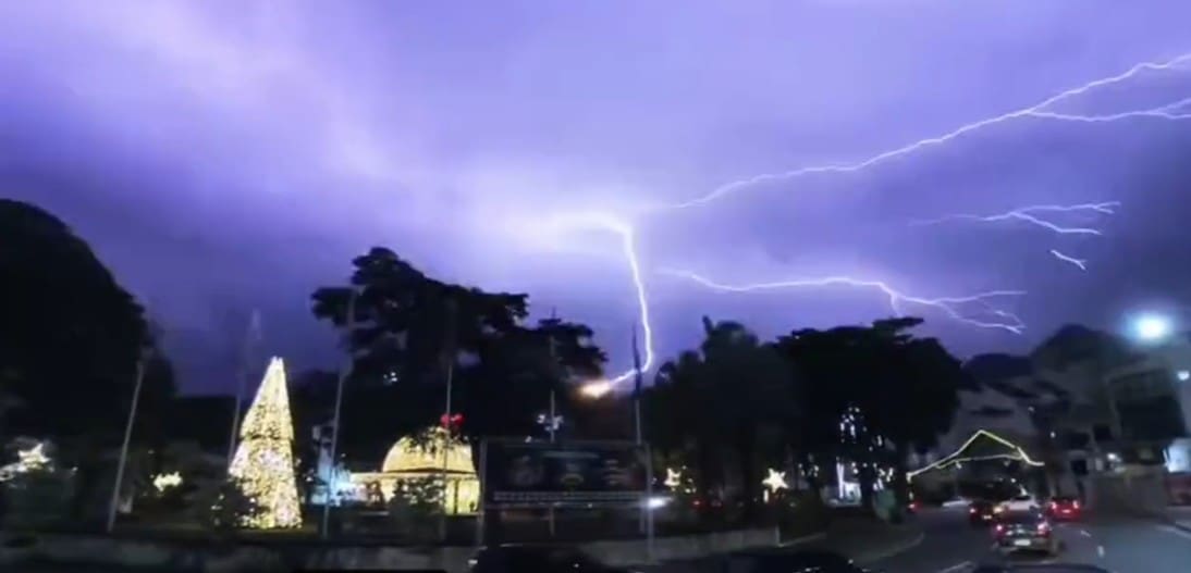 Defesa Civil de Nova Friburgo alerta para tempestade de raio na cidade
