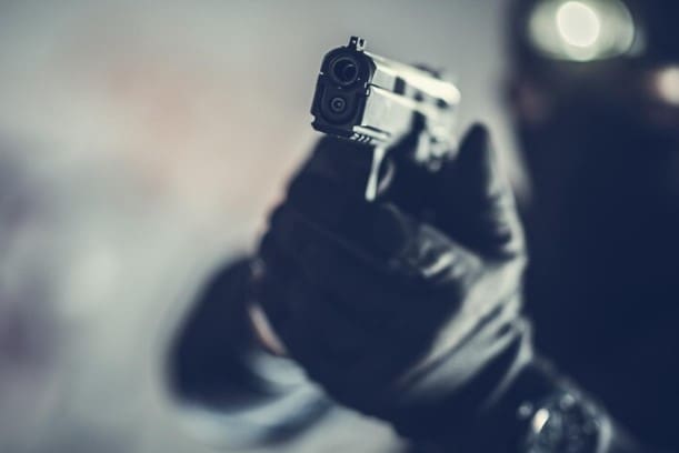 Dois criminosos tentaram assaltar um ônibus no Rio de Janeiro na manhã desta quarta-feira 9 de outubro