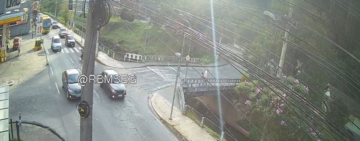 Trânsito em Nova Friburgo manhã de quarta 5 de julho