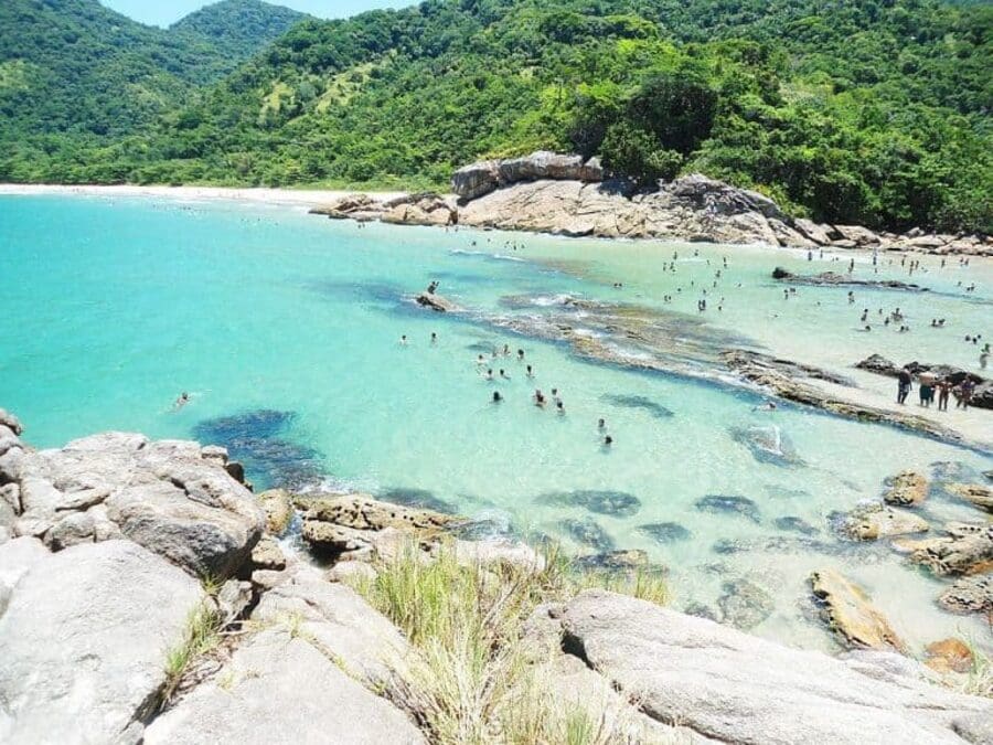 Trindade, um dos paraísos de água cristalina do Estado do Rio de Janeiro (1)