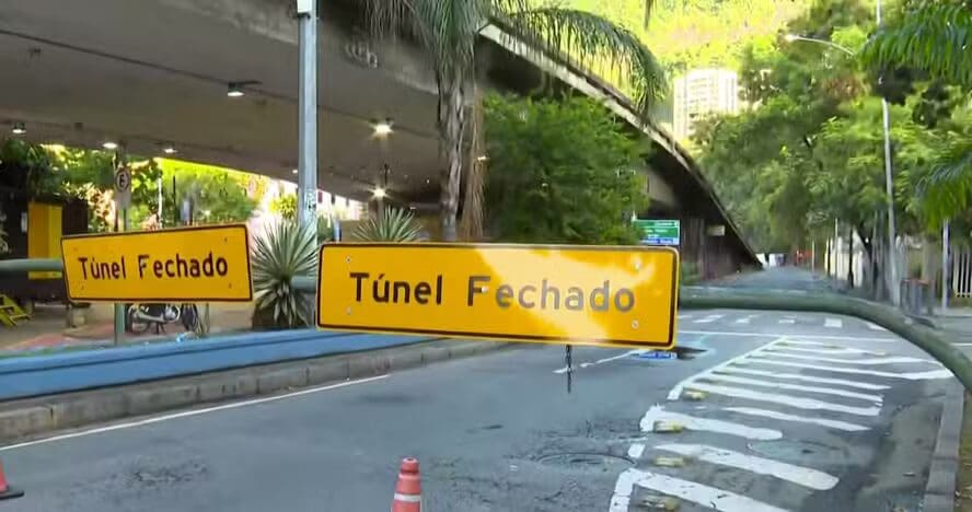 Túnel Santa Bárbara fechado no sentido Centro por queda de estrutura em galeria — Foto Reprodução - TV Globo
