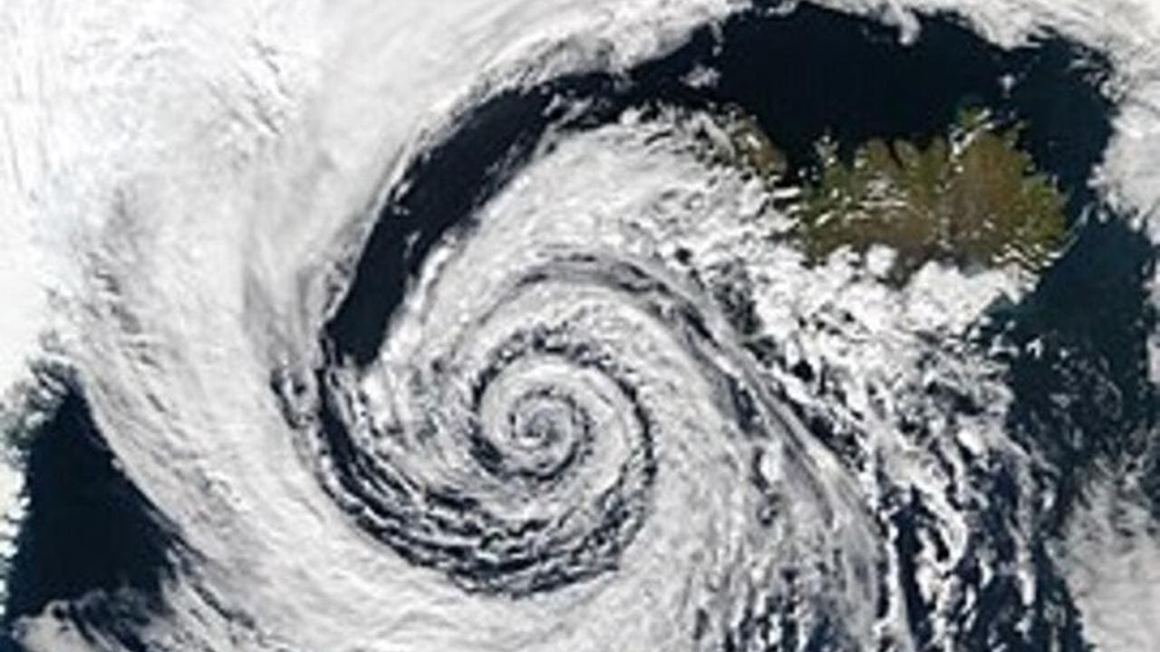 Ciclone Extratropical sobre o Atlântico, com o Estado do Rio de Janeiro em foco.