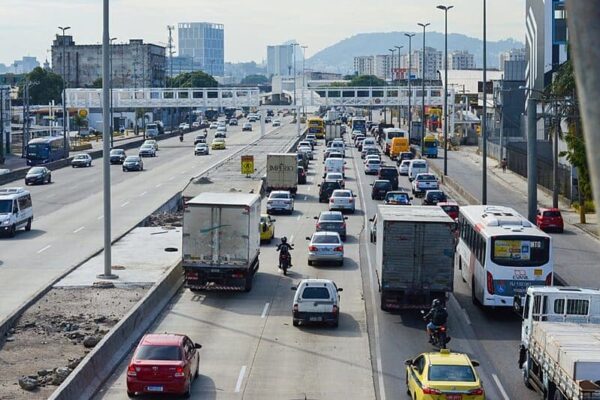 Avenida Brasil no Rio de Janeiro terá grande intervenção para obras e mudança no trânsito