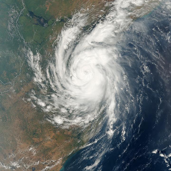 Imagem de satélite mostra ciclone extratropical sobre o Rio de Janeiro.