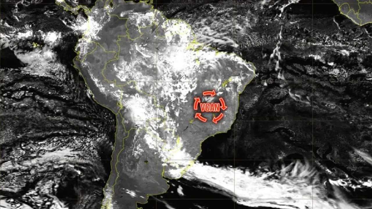Imagem de satélite mostra o clima no Brasil, com destaque para a região do Rio de Janeiro.
