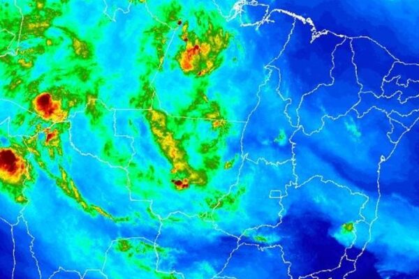 Imagem de satélite mostrando instabilidade climática sobre o Rio de Janeiro.