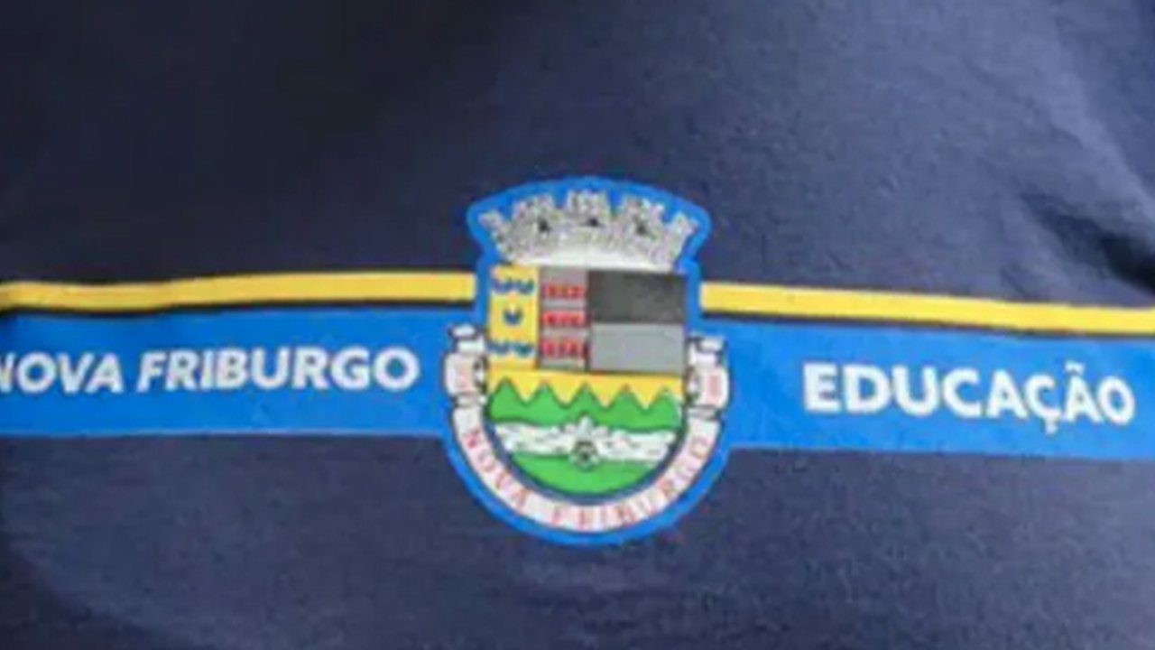 Logotipo da Educação de Nova Friburgo com as palavras 'Nova Friburgo' e 'Educação'.