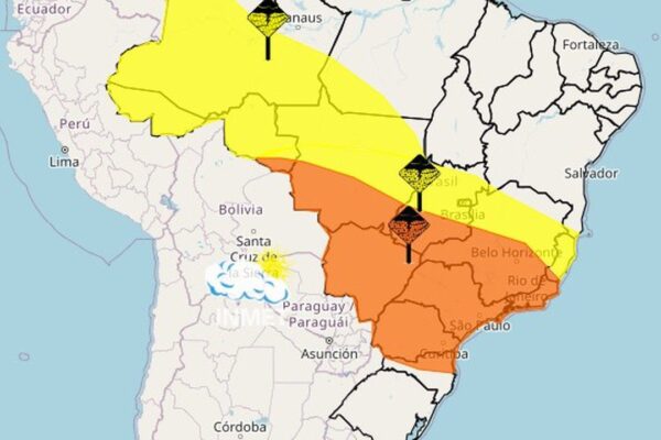 Mapa de alerta meteorológico do Inmet com áreas de perigo para tempestades na América do Sul e Brasil.