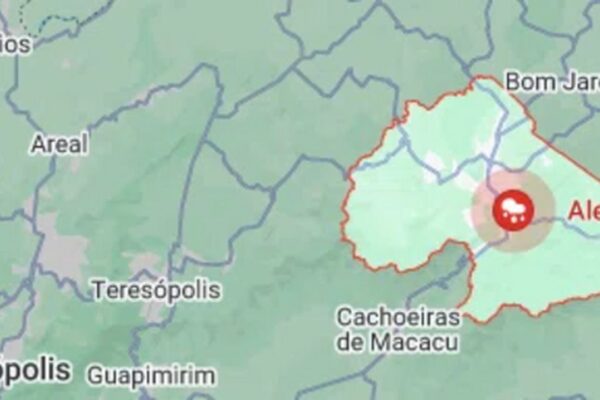 Mapa do Rio de Janeiro com alerta de chuva e temperaturas elevadas.