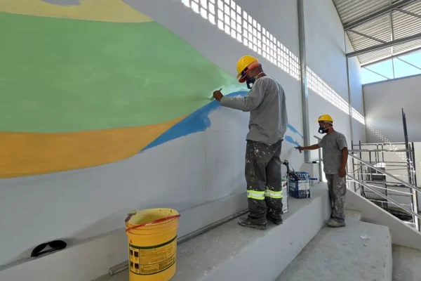 Estrutura em construção da Escola Quilombola do Bracuí, em Angra dos Reis