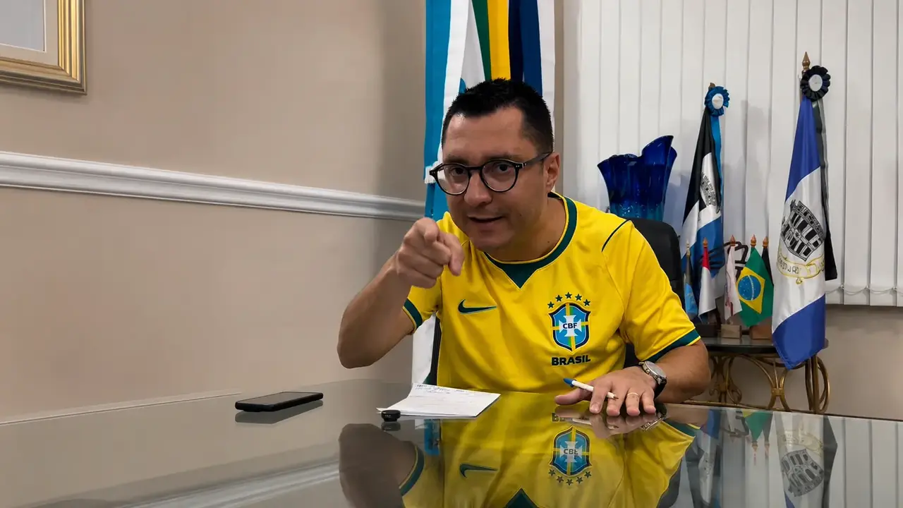 Justiça determina retirada de vídeo publicado por Johnny Maycon