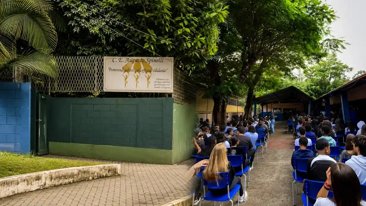 Ranking do Enem 2025 destaca o Colégio Estadual Augusto Spinelli como a melhor escola pública de Nova Friburgo e o Colégio São João Batista entre as dez melhores escolas particulares do Estado do Rio de Janeiro.