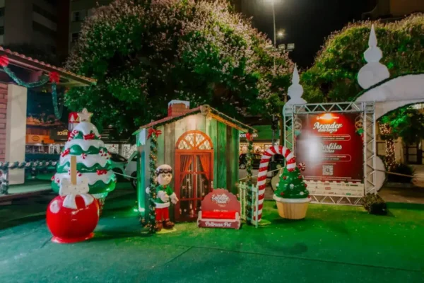 Aviso da licitação para a ornamentação do Natal 2026 de Nova Friburgo