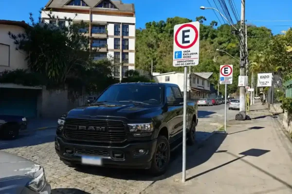 Desrespeito às regras de trânsito em Nova Friburgo