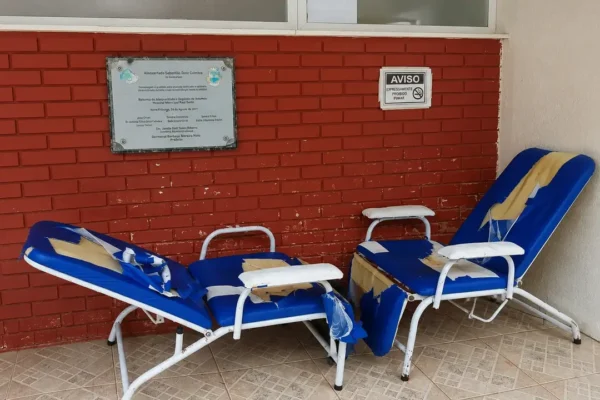 Danos ao patrimônio no Hospital Raul Sertã