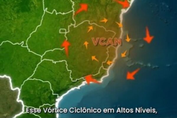 Fenômeno em altitude começa a influenciar o estado e favorece pancadas mais frequentes entre capital, serra e interior ao longo da semana.