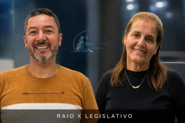 Professor André e Tia Karla em comparativo sobre atuação legislativa em Nova Friburgo
