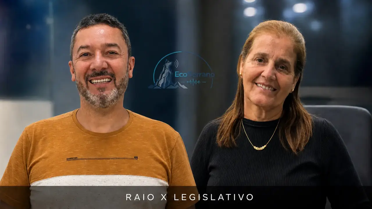 Professor André e Tia Karla em comparativo sobre atuação legislativa em Nova Friburgo