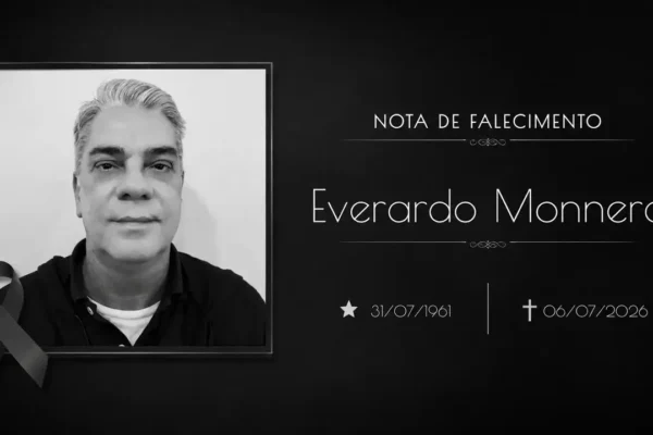 Imagem de nota de pesar da Câmara Municipal de Nova Friburgo pelo falecimento do servidor Everardo Abreu Monnerat Solon de Pontes.