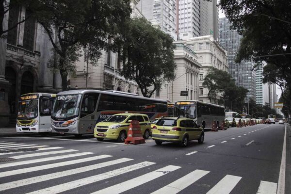 Feriadão de Corpus Christi terá mudanças nos trens e no trânsito; veja o que muda no Rio