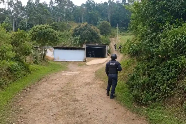 Operação policial suspende aulas em duas creches de Bom Jardim