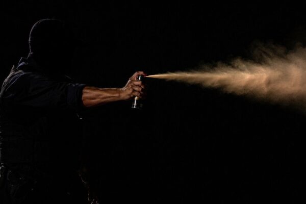 Guarda Municipal usa spray de pimenta em ação não confirmada em Nova Friburgo.