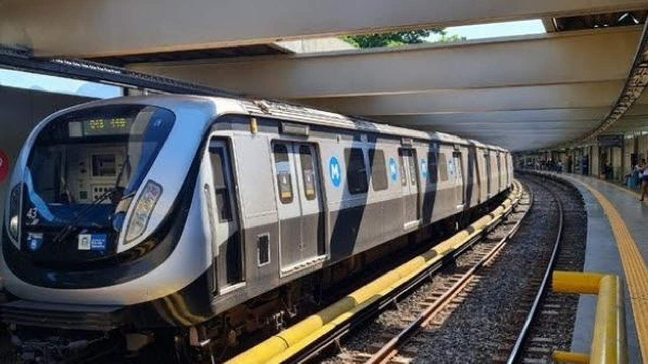 Metrô do Rio de Janeiro em estação, com tarifa mantida em R$ 7,90 em 2026.