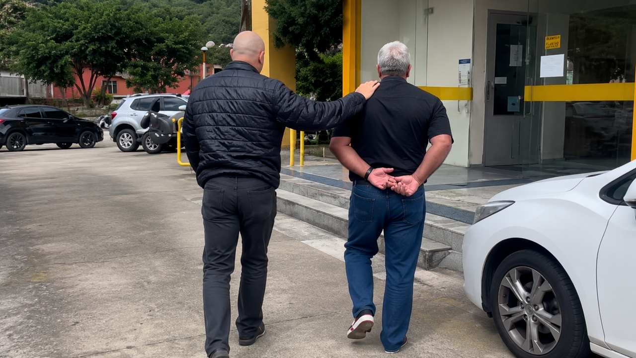 Polícia Civil cumpre mandado de prisão em Nova Friburgo.
