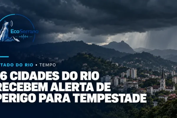 Nuvens carregadas avançam durante aviso de tempestade para municípios do estado do Rio