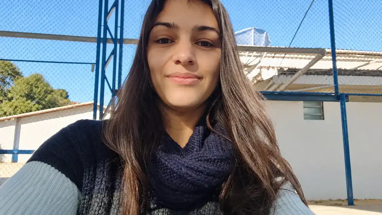 Professora Danielle Martins Bange, da rede municipal de Nova Friburgo