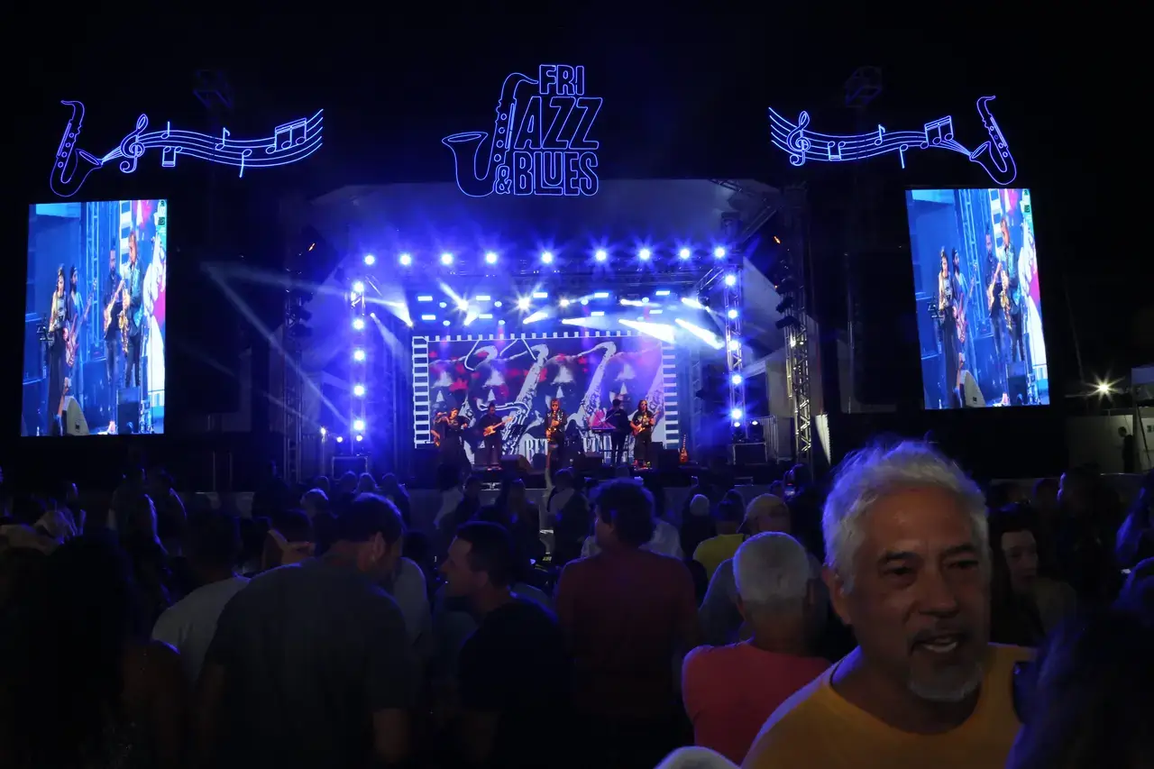 Fri Jazz & Blues reúne grandes artistas e 82 expositores na Região Serrana