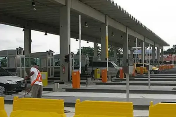 Praça de pedágio da BR-101 no Estado do Rio de Janeiro