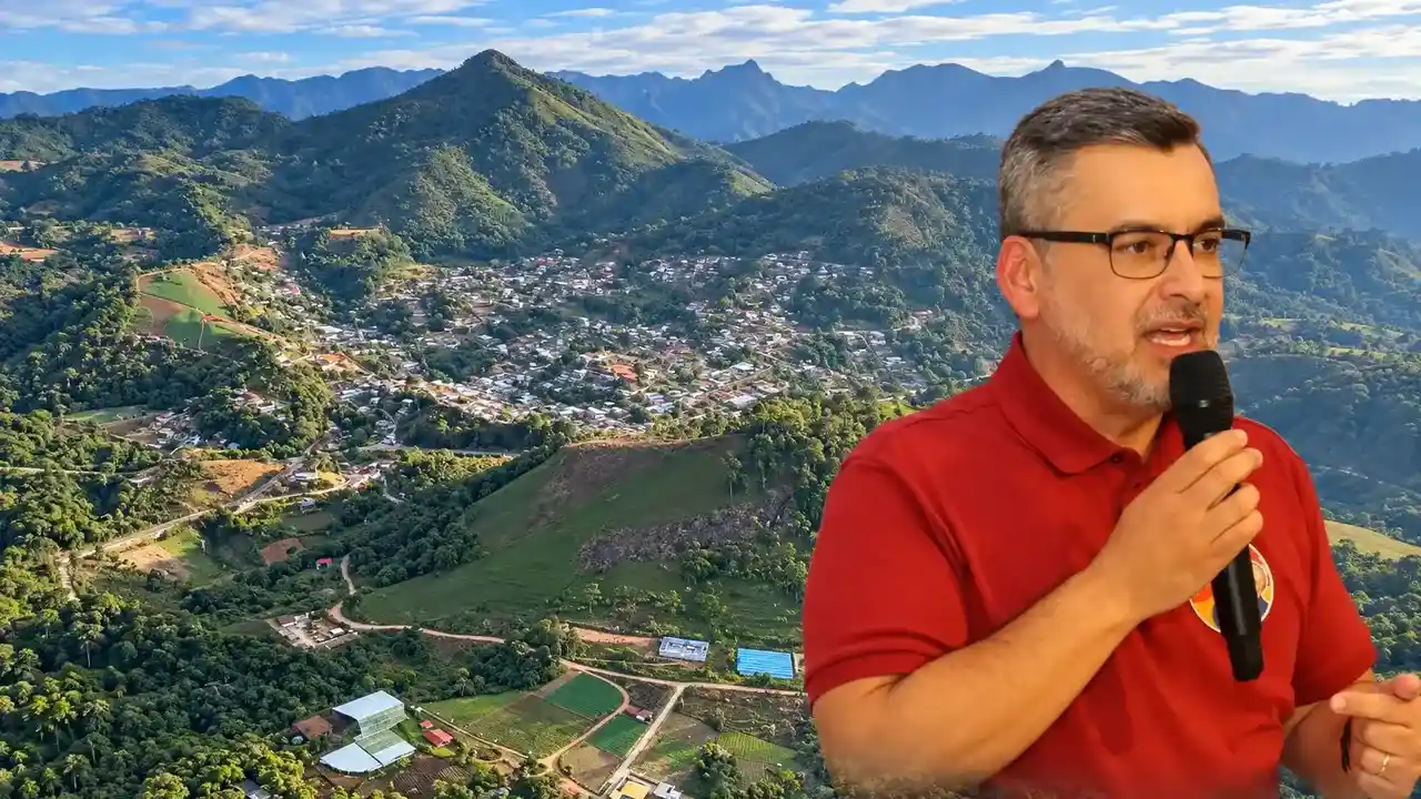 Montagem de Zé Alexandre segurando um microfone, com paisagem de Campo do Coelho ao fundo.